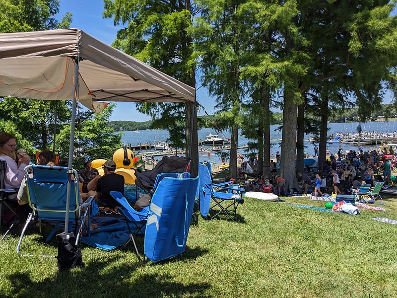 博彩平台大全 waterfront during 校友的周末